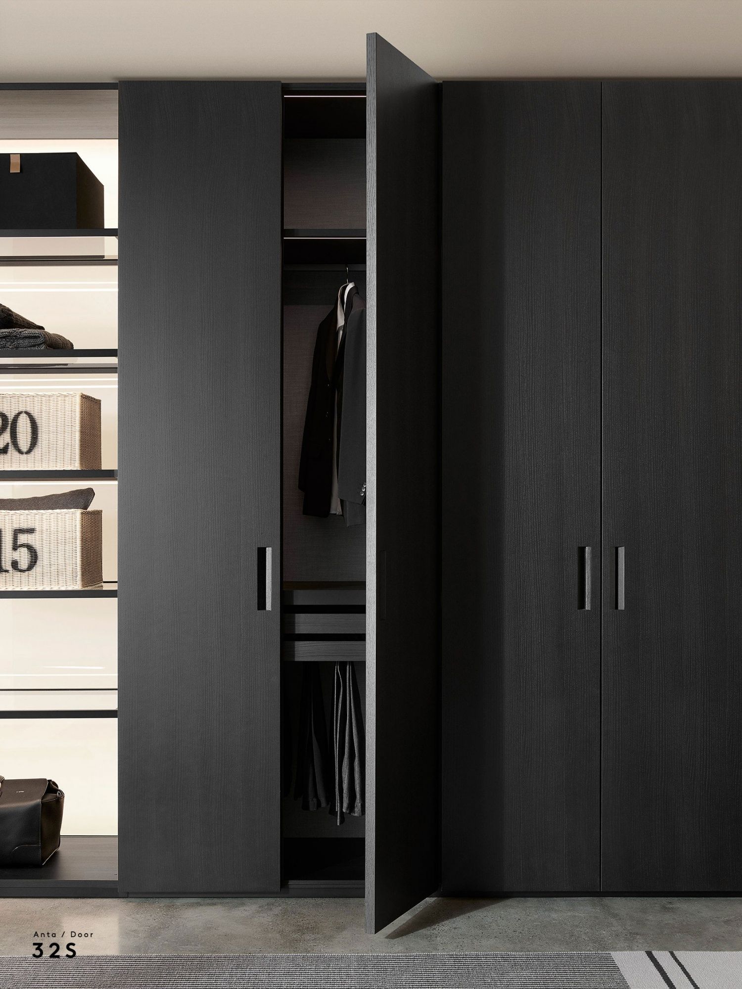 Custom Wardrobe Tailored Storage Solution for Bedrooms Walk In Closets?
