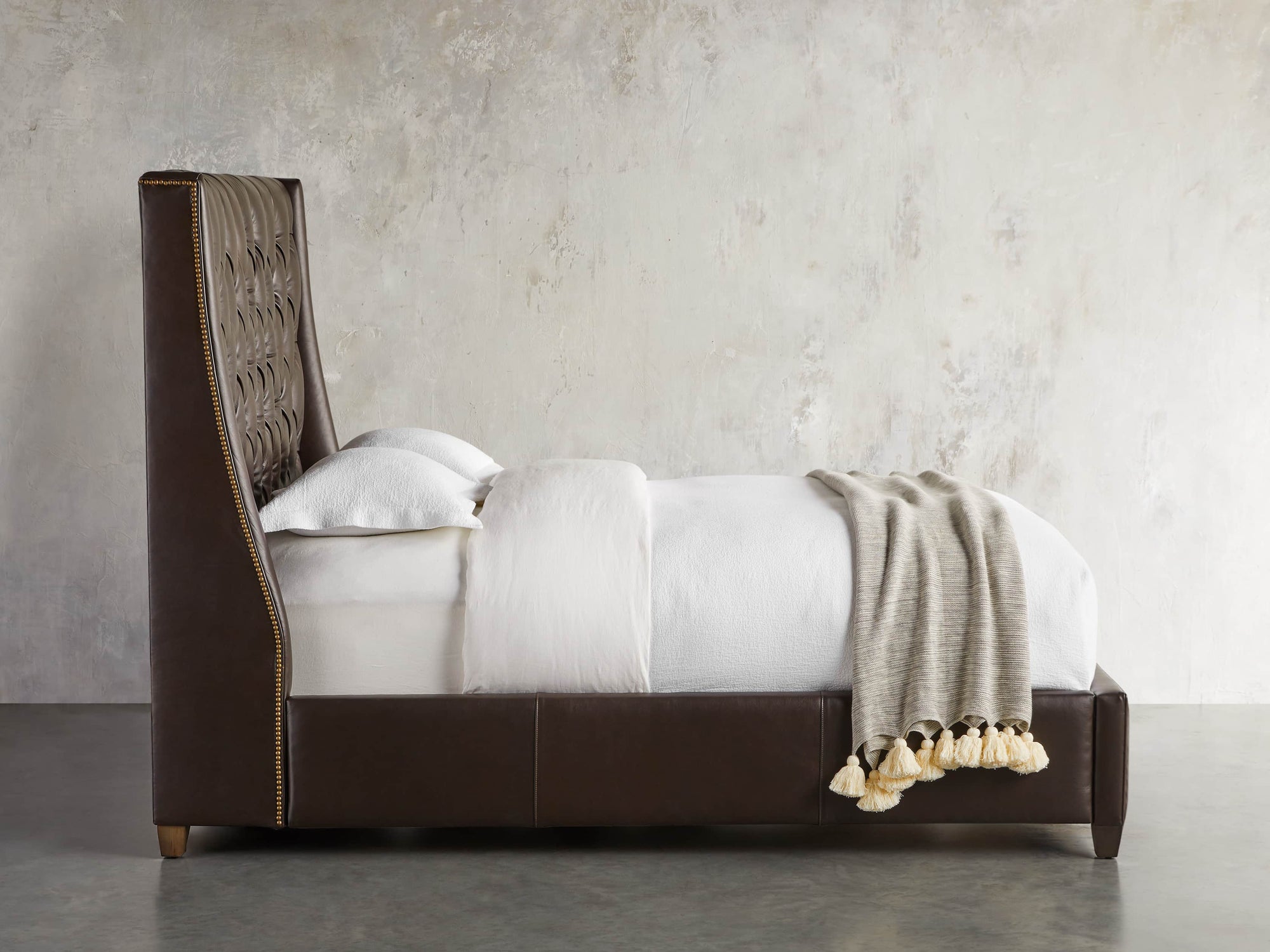 MAPLE HOME DECORATION Tufted Leather Upholstered Bed - Custom Sizes