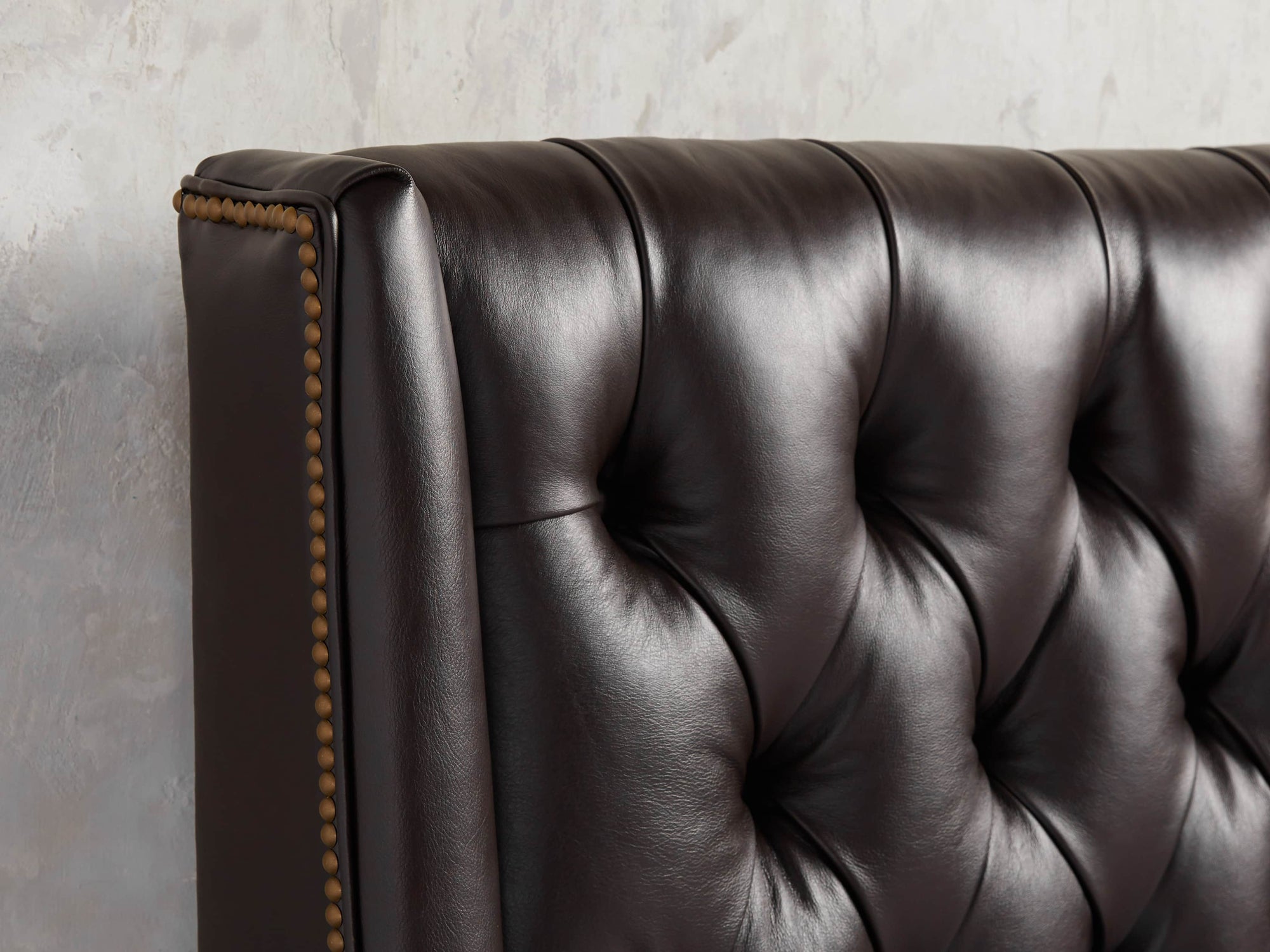 MAPLE HOME DECORATION Tufted Leather Upholstered Bed - Custom Sizes