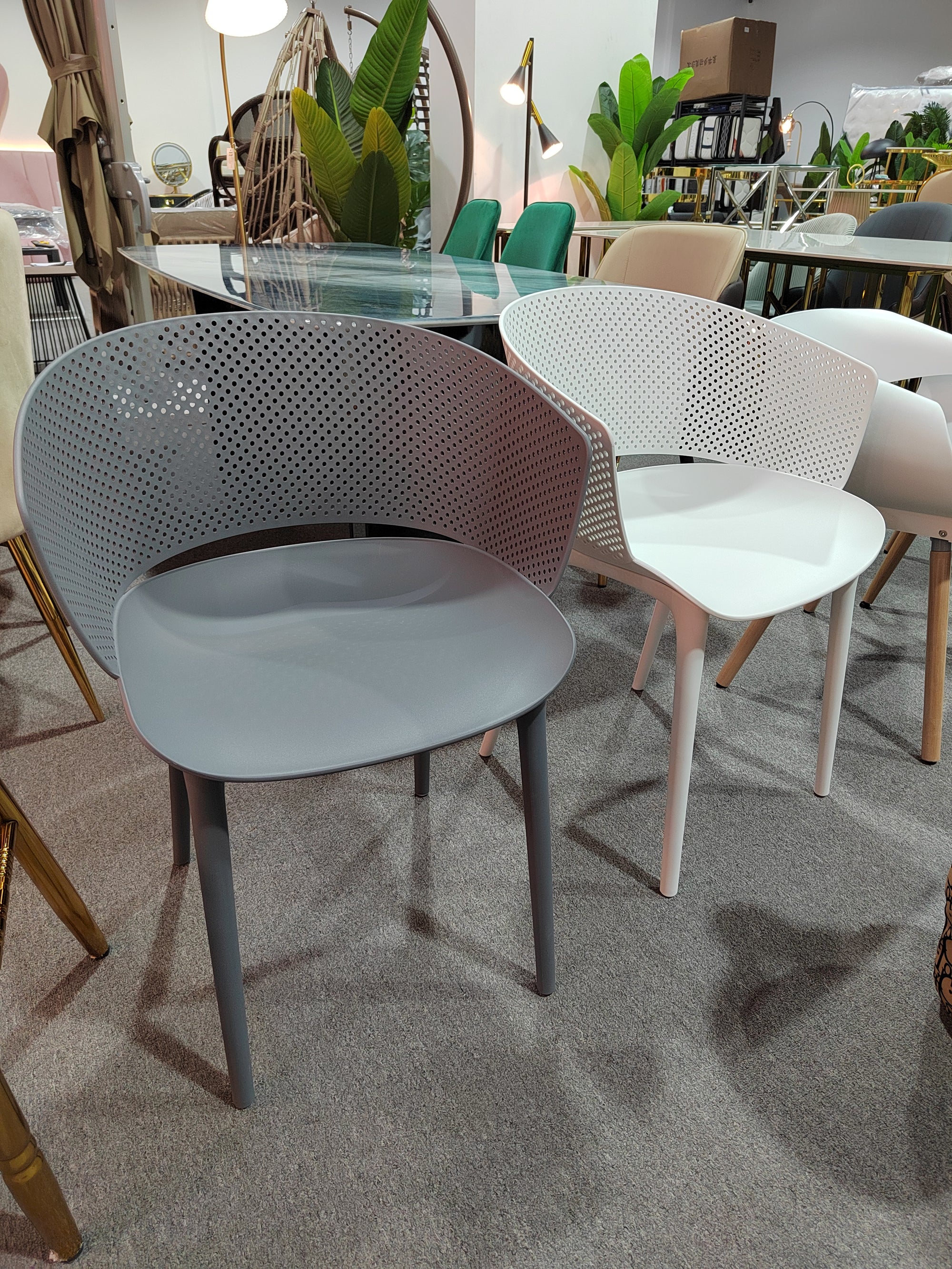 Dining Chairs Plastic Seat Wood Legs Restaurant Chair