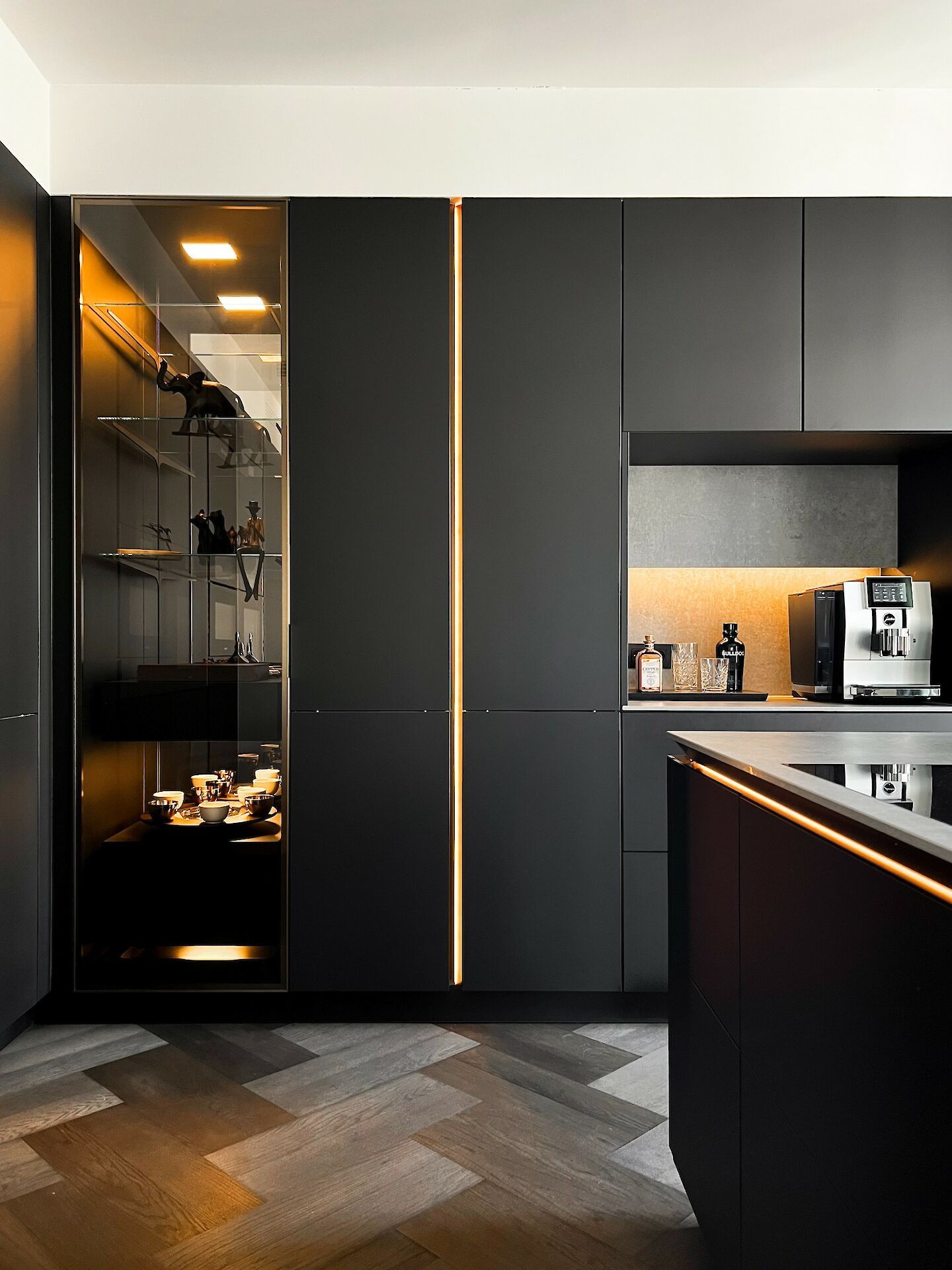 kitchen-cabinet-35