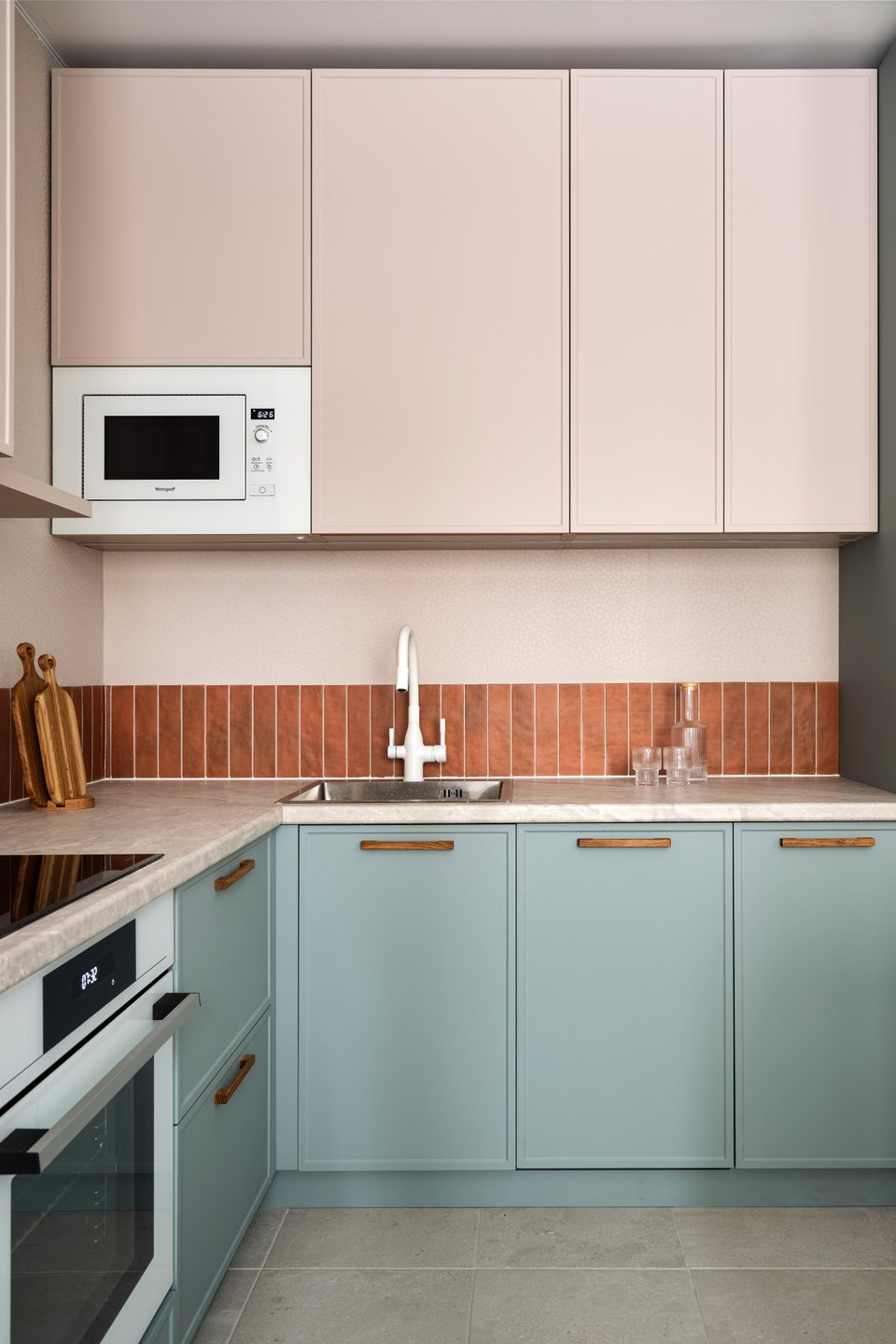 kitchen-cabinet-98