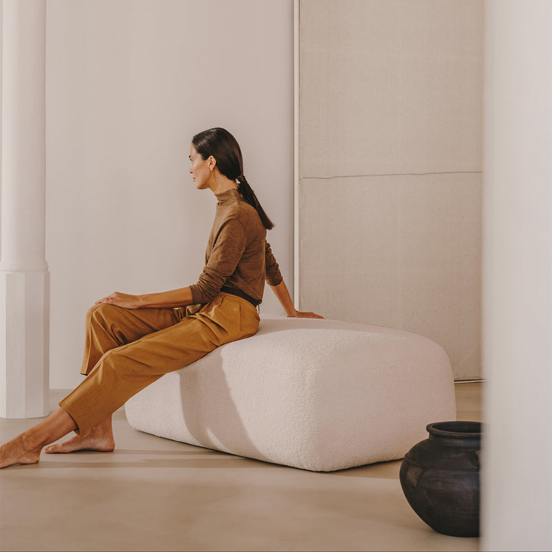 Custom Barrel-Shaped Ottoman-Stylish Sofa Companion with Storage/Standard Options & Premium Fabric Choices