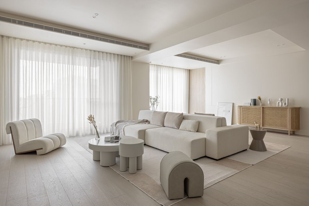 Maple Home Upholstered Sofa Set ?¡ìC Custom Sizes & Colors,UAE-Made