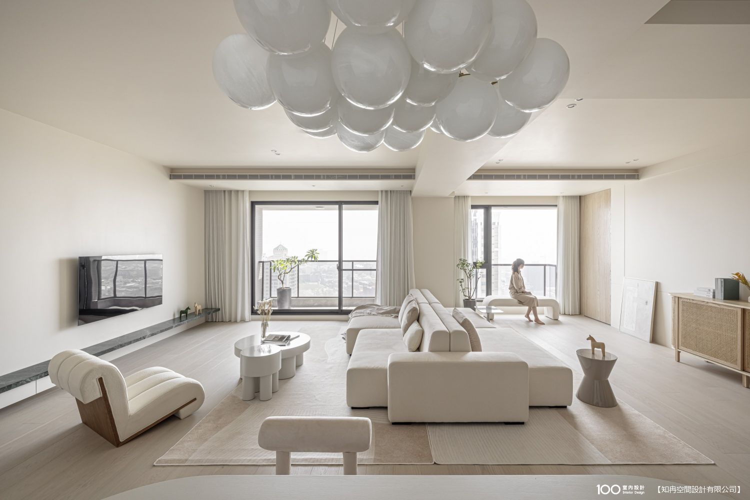 Maple Home Upholstered Sofa Set ?¡ìC Custom Sizes & Colors,UAE-Made