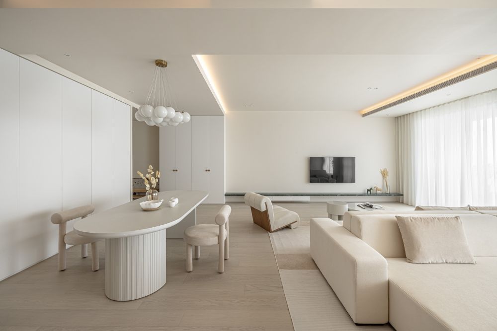 Maple Home Upholstered Sofa Set ?¡ìC Custom Sizes & Colors,UAE-Made