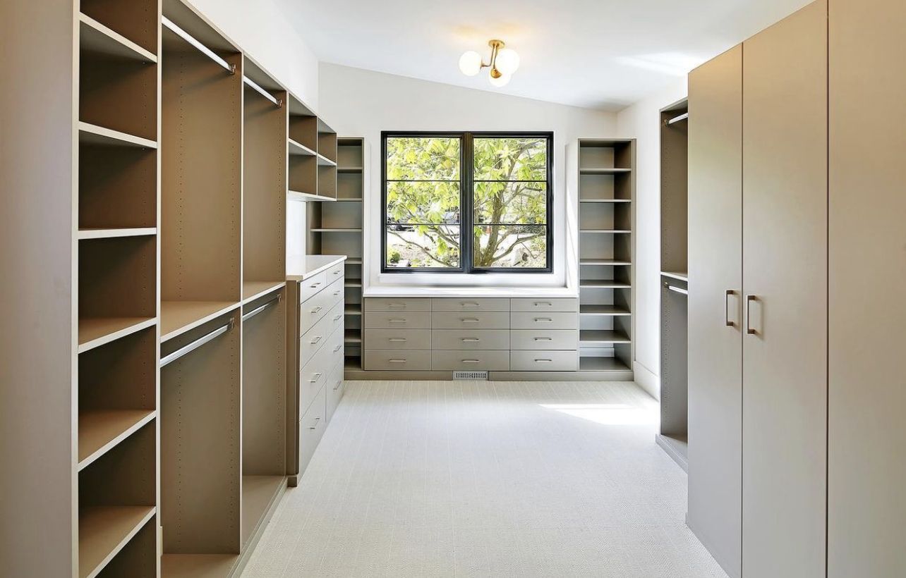 storage-room-cabinet-17