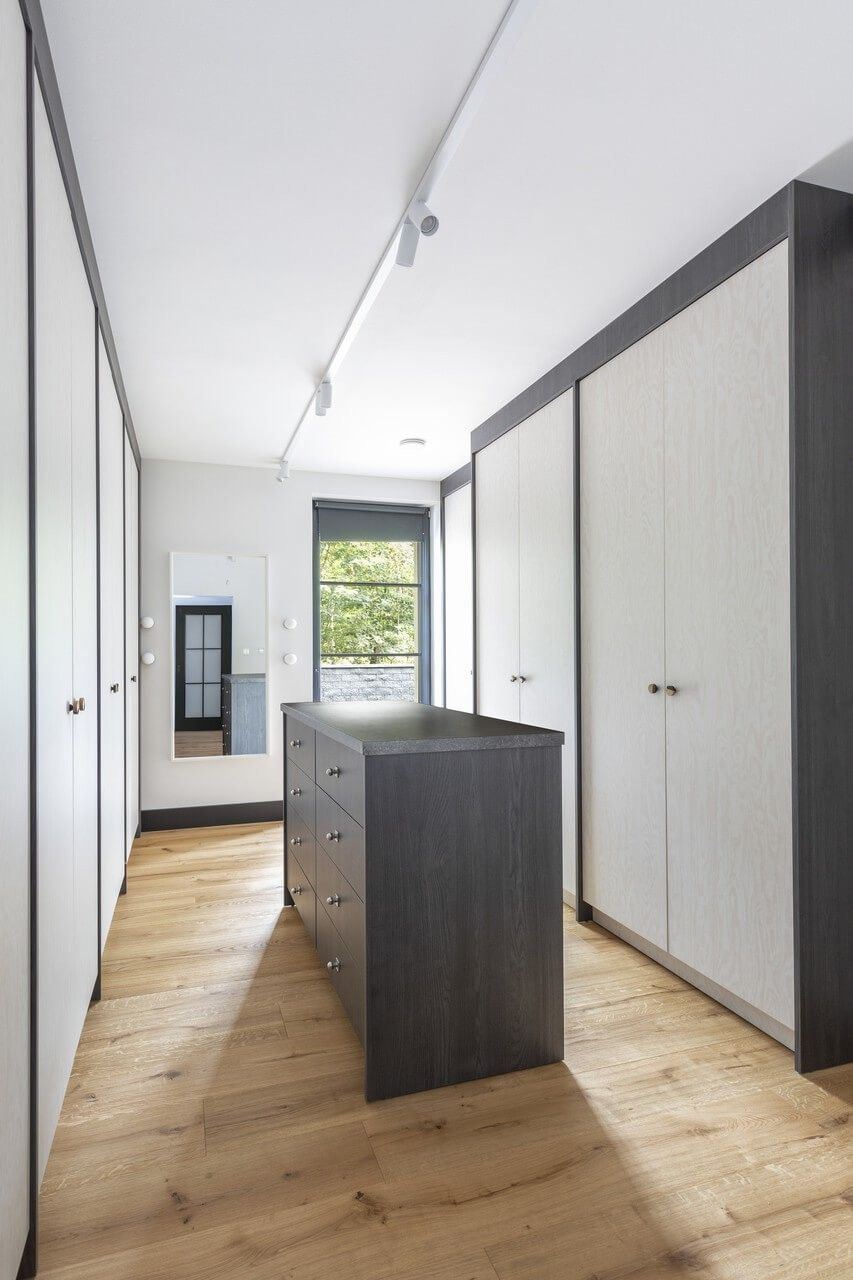 storage-room-cabinet-18