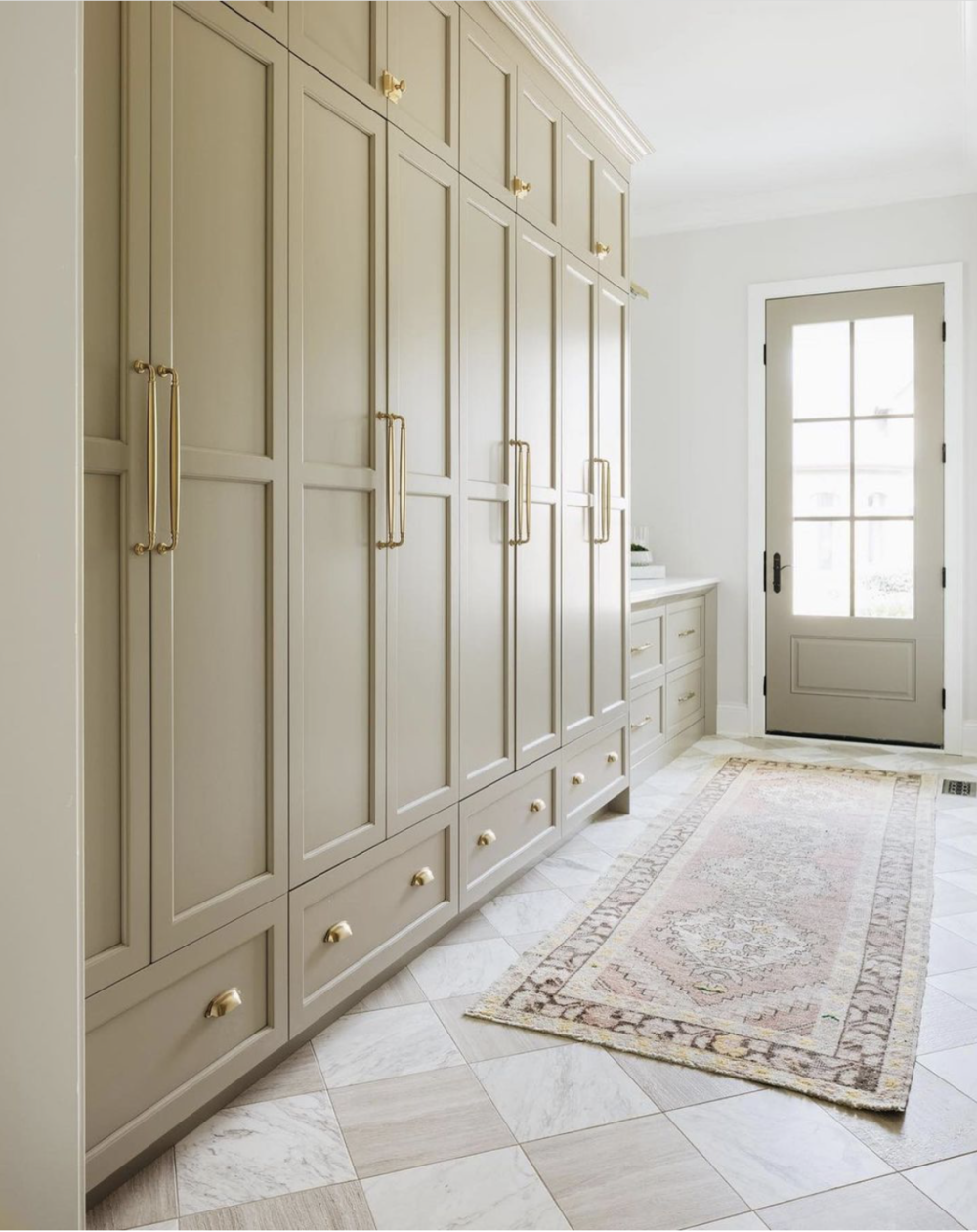 storage-room-cabinet-27