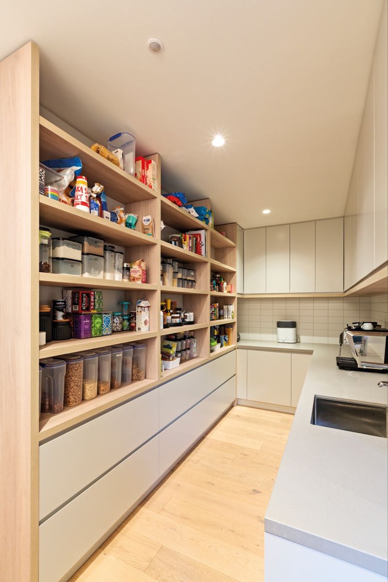storage-room-cabinet-41