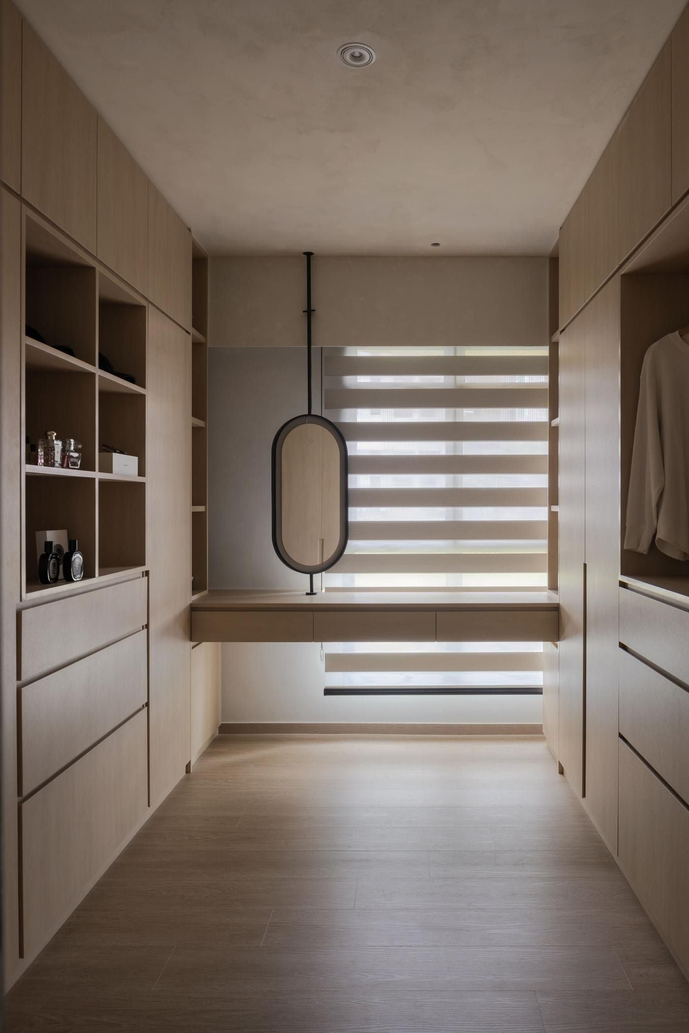 storage-room-cabinet-56